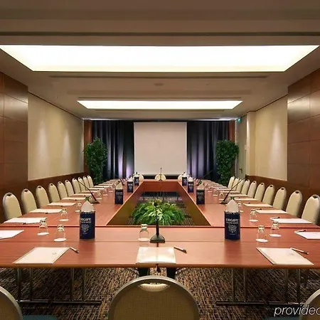 فندق Ergife Palace 4*