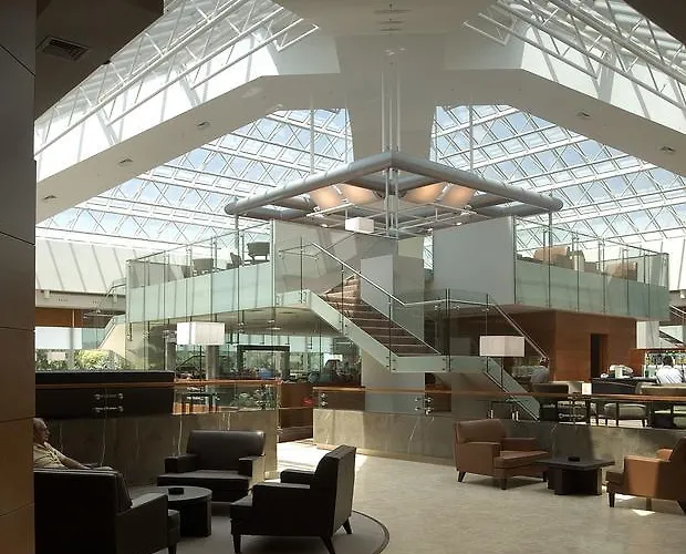 Hotell Ergife Palace 4*