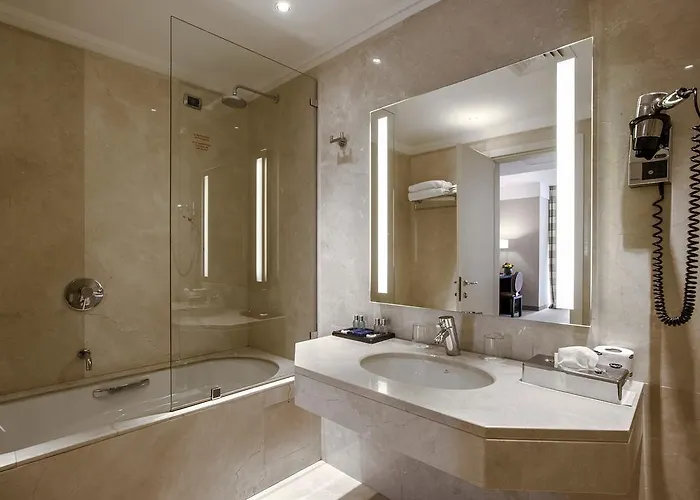 Ergife Palace Hotell