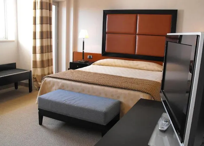 Ergife Palace Hotel 4*