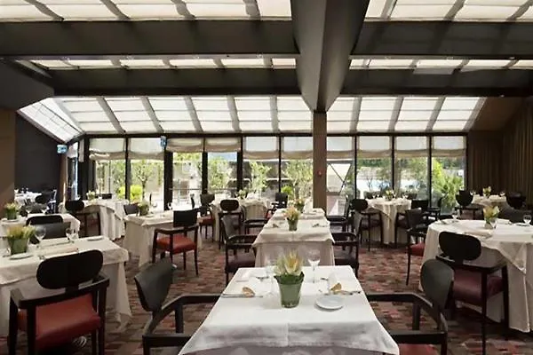 Ξενοδοχείο Ergife Palace 4*